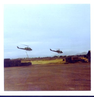 Two_HML167_Gunships_At_MMAF.jpg